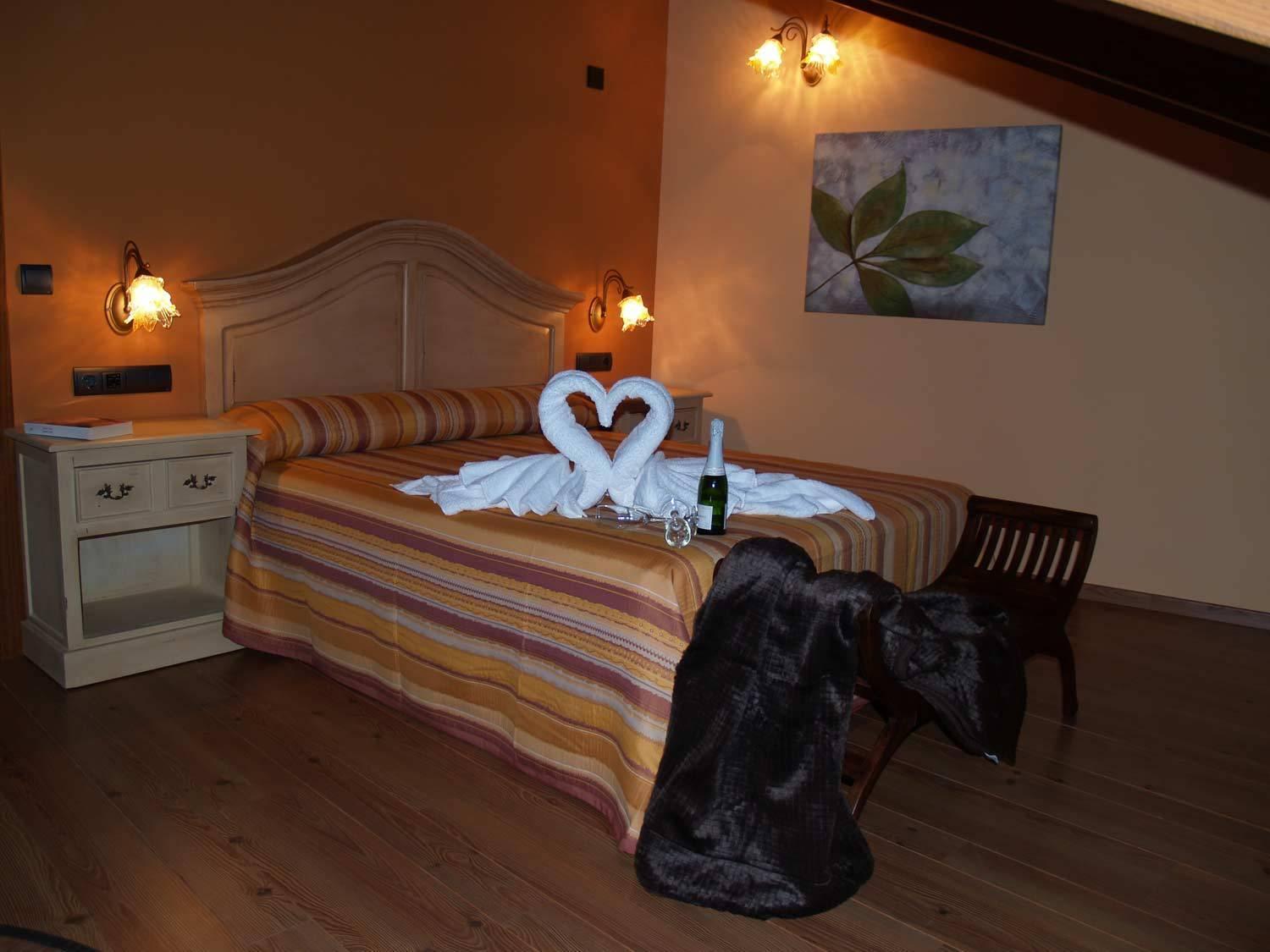 Hotel Valle Del Silencio San Esteban de Valdueza ภายนอก รูปภาพ