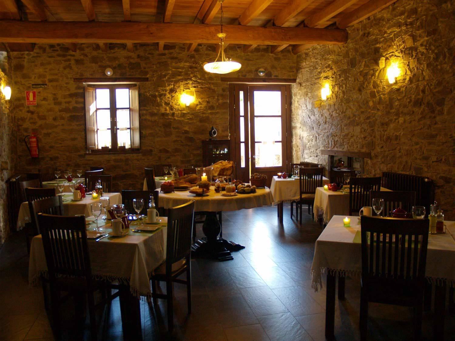 Hotel Valle Del Silencio San Esteban de Valdueza ภายนอก รูปภาพ