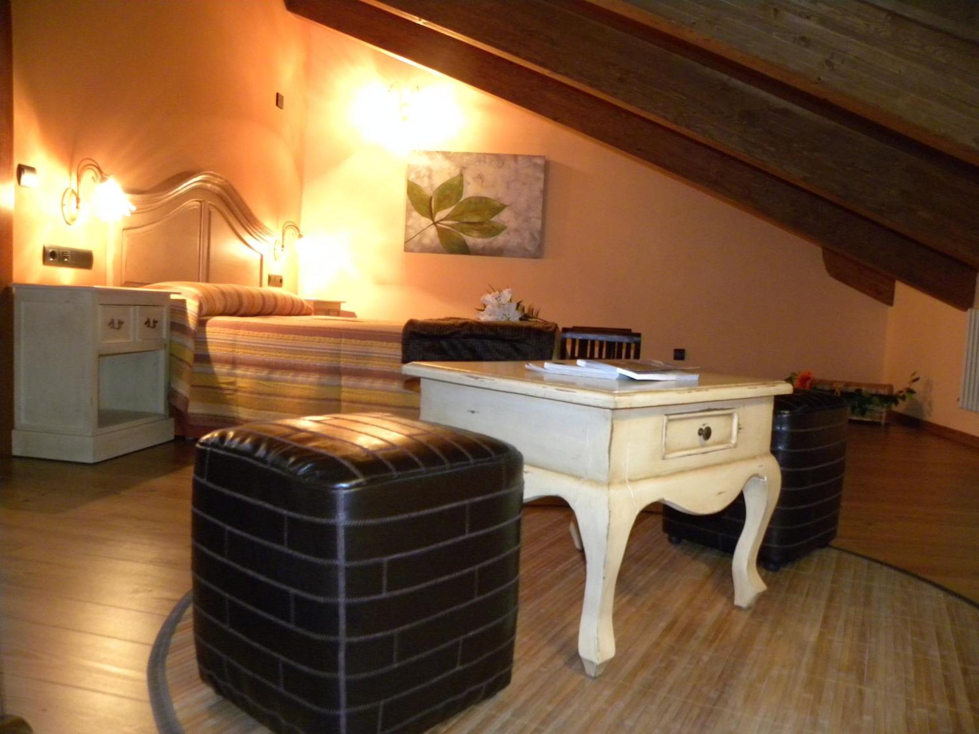 Hotel Valle Del Silencio San Esteban de Valdueza ภายนอก รูปภาพ