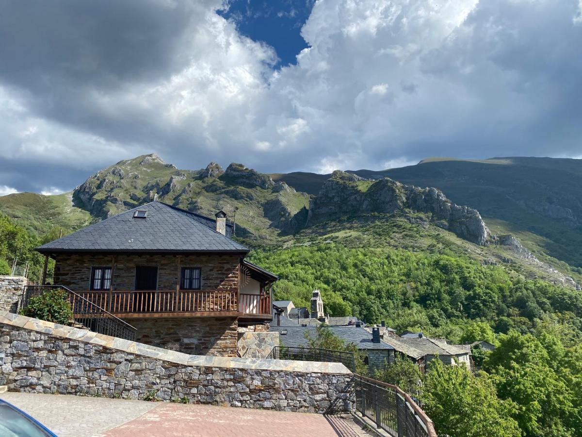Hotel Valle Del Silencio San Esteban de Valdueza ภายนอก รูปภาพ
