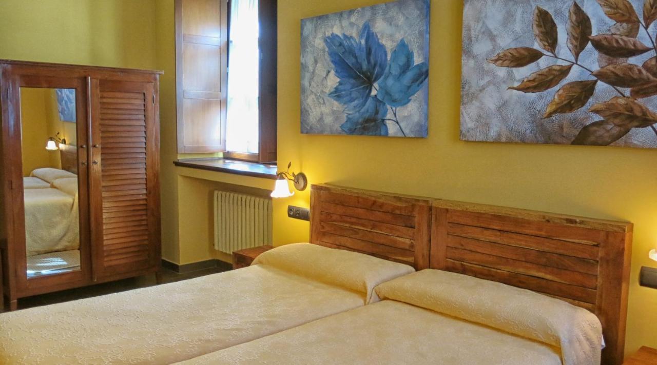 Hotel Valle Del Silencio San Esteban de Valdueza ภายนอก รูปภาพ