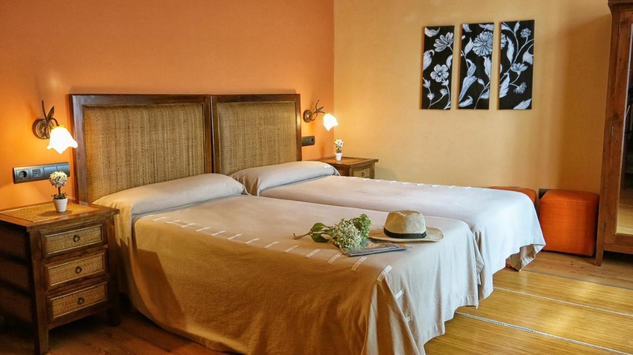 Hotel Valle Del Silencio San Esteban de Valdueza ภายนอก รูปภาพ