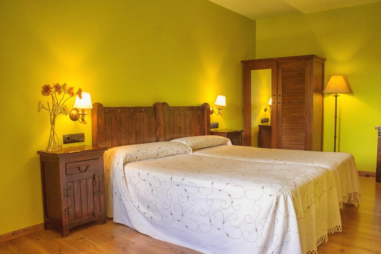 Hotel Valle Del Silencio San Esteban de Valdueza ภายนอก รูปภาพ